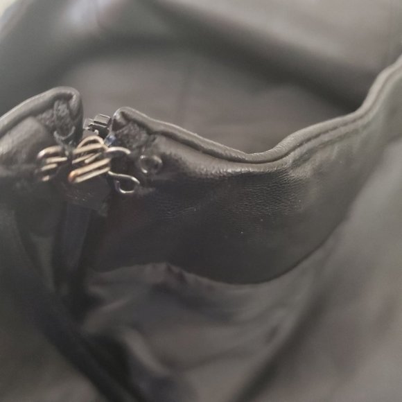 Noisy May Rebel Faux Leather Mini Skirt - Picture 4 of 14